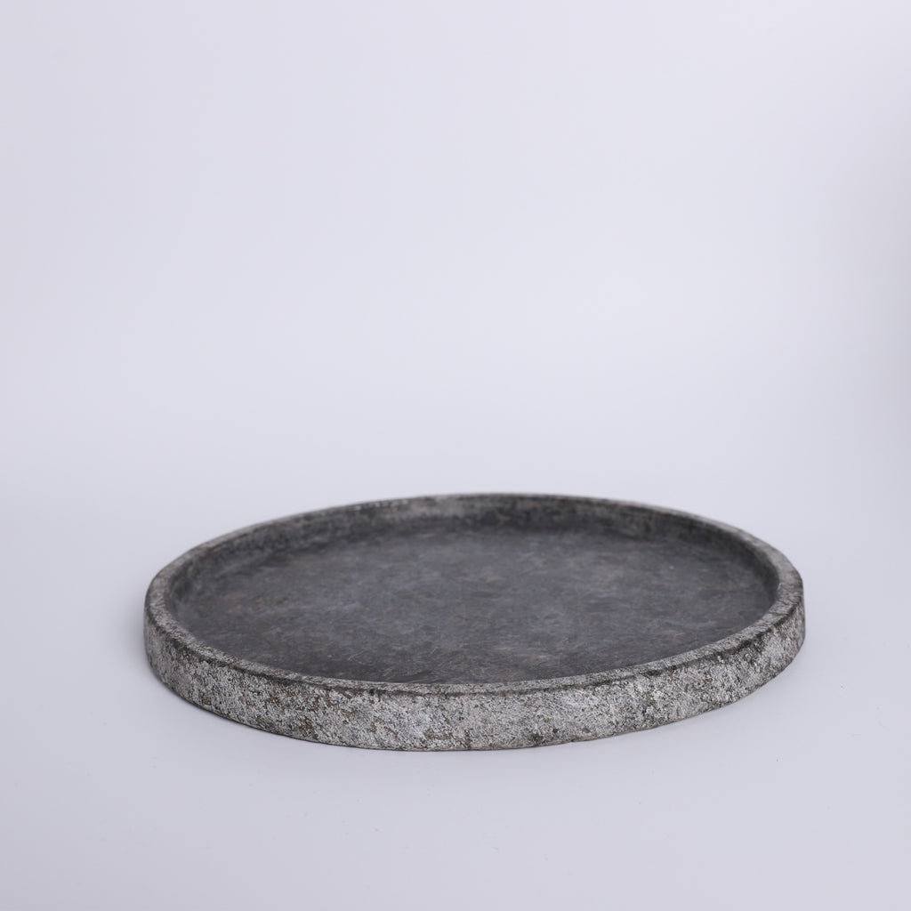 Round Stone Plate - Black Slate (Polished Base)