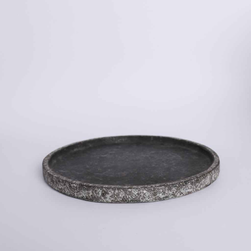 Round Stone Plate - Black Slate (Raw Base)